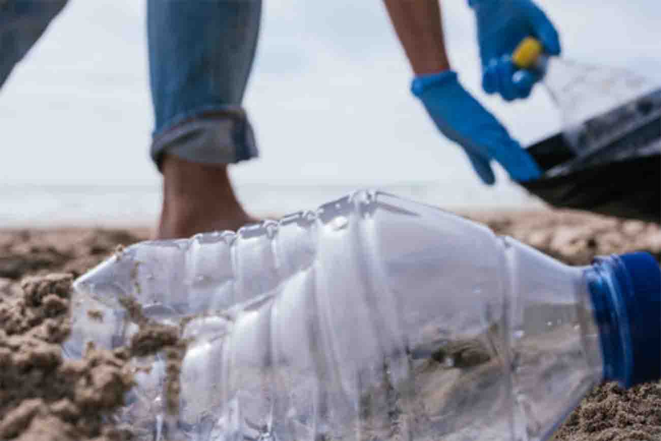 Jornada de recolección de plásticos en Playa Verde RBC 1210 AM