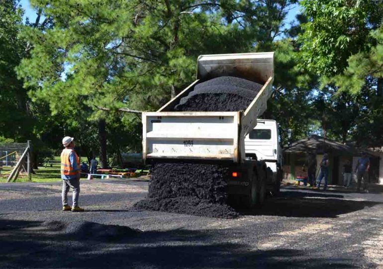 IDM trabaja en la puesta a punto de las canchas multiuso en Zona Oeste