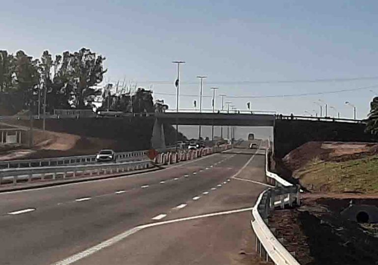 Chocó con una baliza debajo del puente de ruta 37 y debió ser trasladado al<br>Mautone