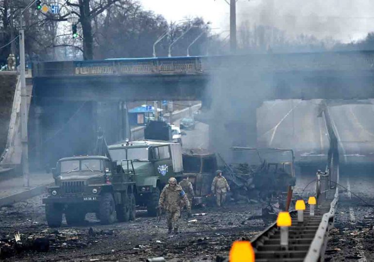 Reino Unido alerta que las fuerzas rusas están a 30 kilómetros del centro de Kiev