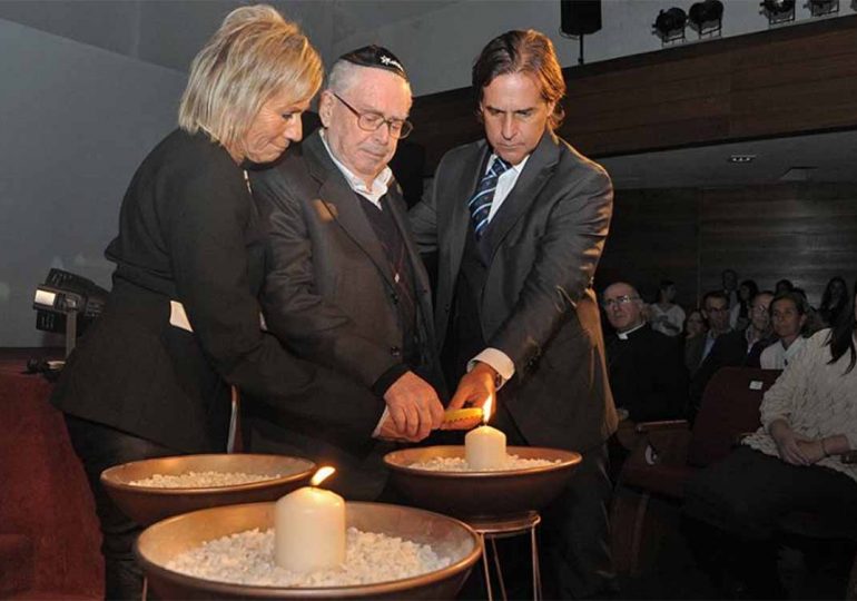 Lacalle Pou participó en recordatorio del Día del Holocausto y el Heroísmo