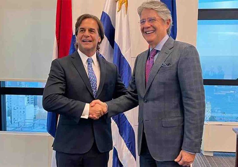 Lacalle Pou recibió en visita oficial al presidente de Ecuador Guillermo Lasso