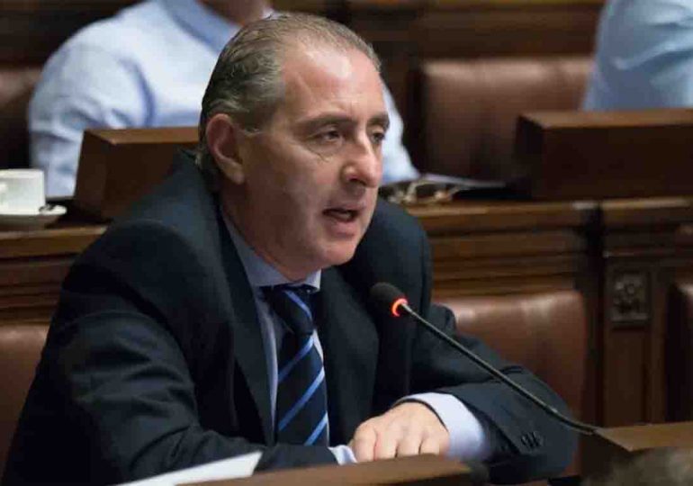 Diputado Elinger elevó Proyecto que denominó “ cédula sanitaria” mediante adhesión de código QR