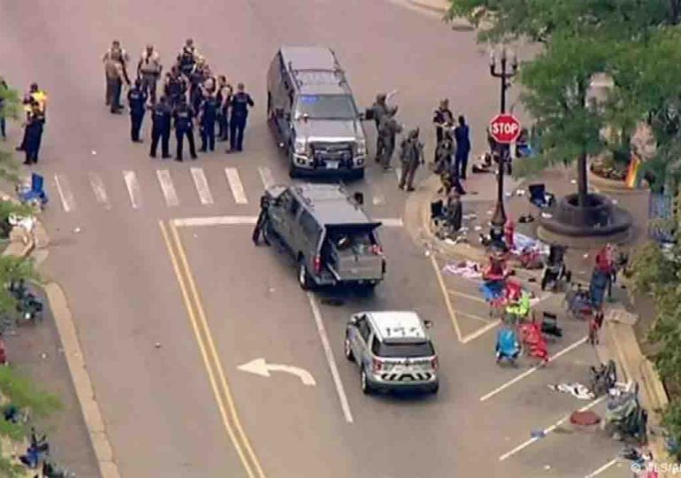 Estados Unidos: seis personas mueren en tiroteo en desfile del Día de la Independencia