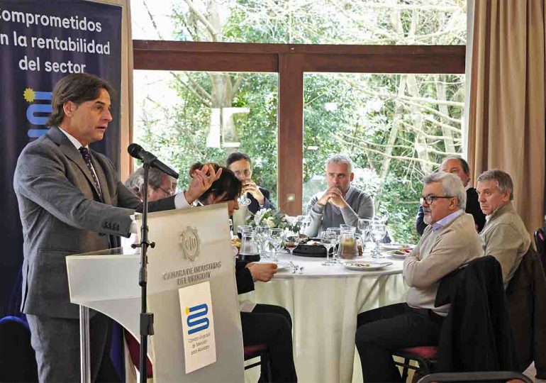 Lacalle Pou participó en 26.º aniversario de la Cámara Uruguaya de Televisión