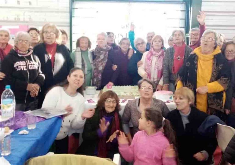 Grupo de adultos mayores “Amistad y Alegría” festejó sus 10 años con una amena actividad