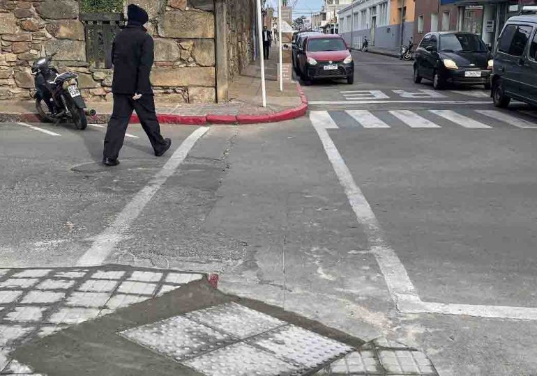 Cuadrillas de Maldonado recorren los barrios para realizar tareas de reparación y una puesta a punto