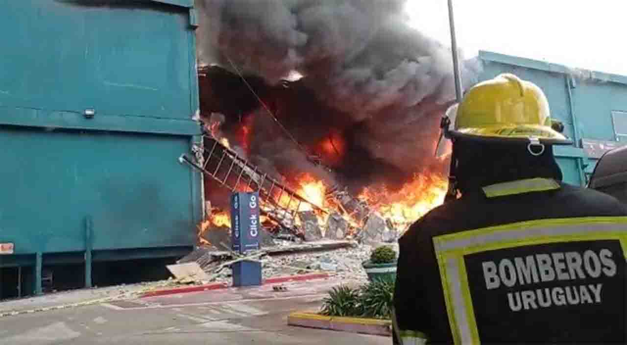 Controlado Incendio en Punta Shopping