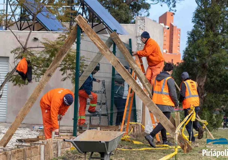 Colocaron rejas metálicas en la piscina Municipal de Piriápolis