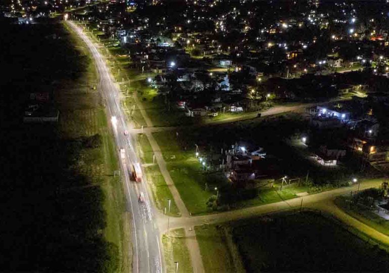 Habilitaron 50 luminarias y encenderán 26 más en Ruta 10