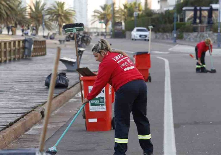 Operativo limpieza: unas 250 personas trabajaron en la puesta a punto de Maldonado tras los festejos navideños