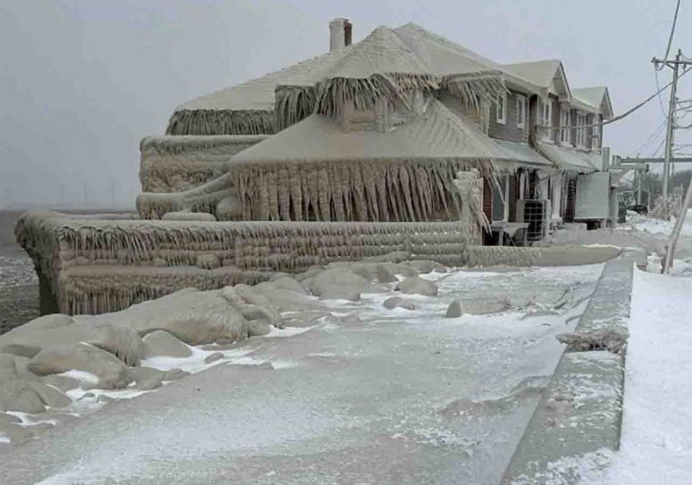 Casi medio centenar de muertos en EE.UU. por tormenta invernal