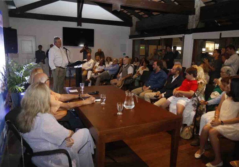 Antía homenajeó a Benito Stern y lo definió como un “adelantado”