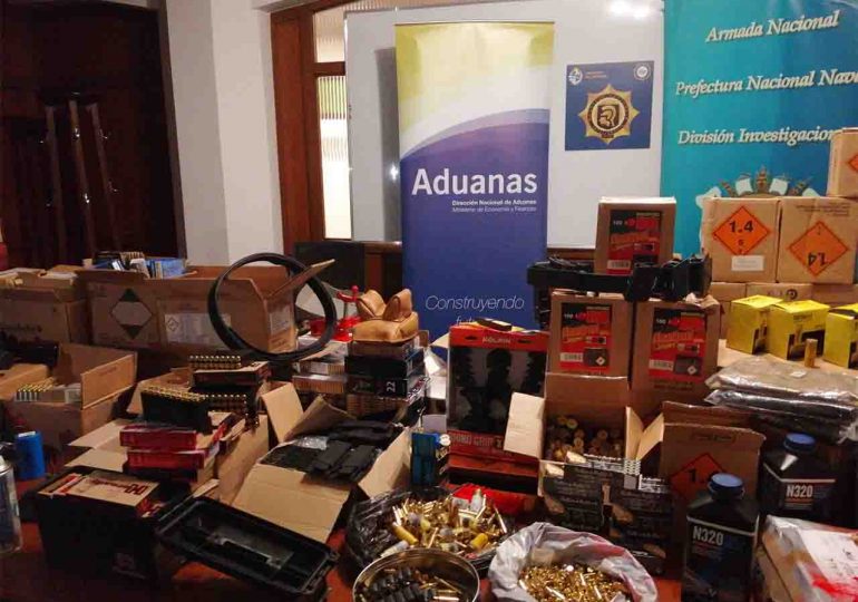 DNA incauta gran cantidad de municiones de alto calibre en contenedor en el Puerto de Montevideo