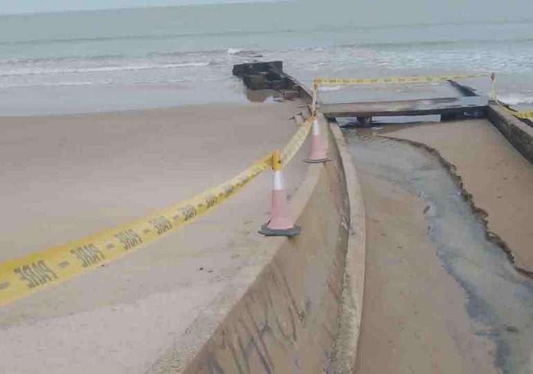 Lo que dijo Jesús Bentancur sobre la contaminación por aguas servidas en la playa de Piriápolis