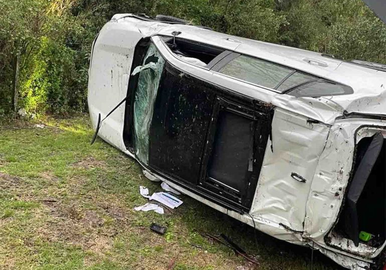 Secretario de Presidencia Álvaro Delgado involucrado en accidente de camioneta en la Ruta 24