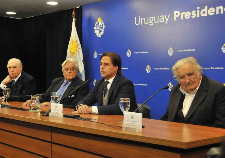 Lacalle Pou convocó a expresidentes a oratoria por aniversario del golpe de Estado