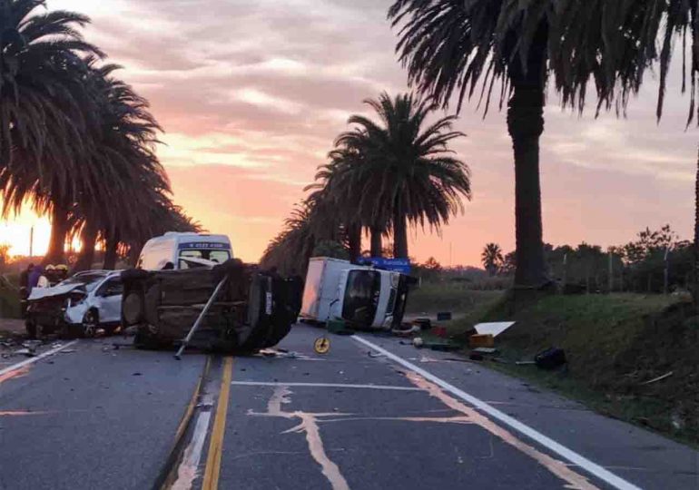 Fatal accidente de tránsito en Ruta 1 | dos fallecidos y seis lesionados