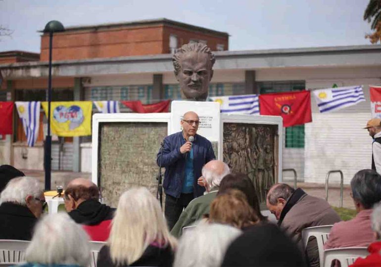 PIT-CNT homenajeó a Gerardo Cuesta, militante metalúrgico y uno de los fundadores del FA, asesinado hace 42 años por la dictadura militar