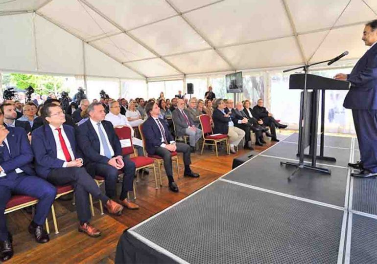 Lacalle Pou participó en acto conmemorativo por los 50 años del Banco de Prótesis