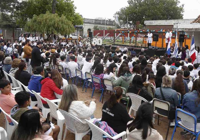 Escuela 1 "José Pedro Ramírez" celebró 80 años