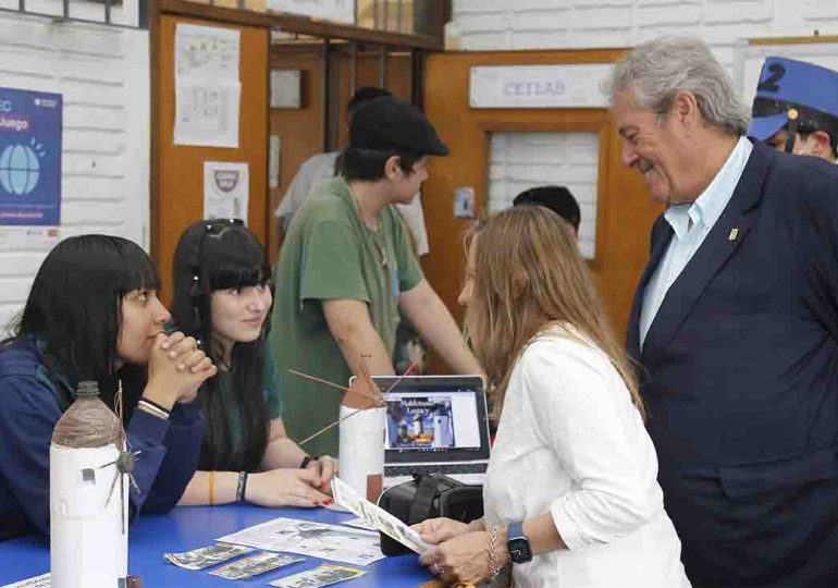 Antía estuvo presente en la inauguración del programa educativo Ceilab