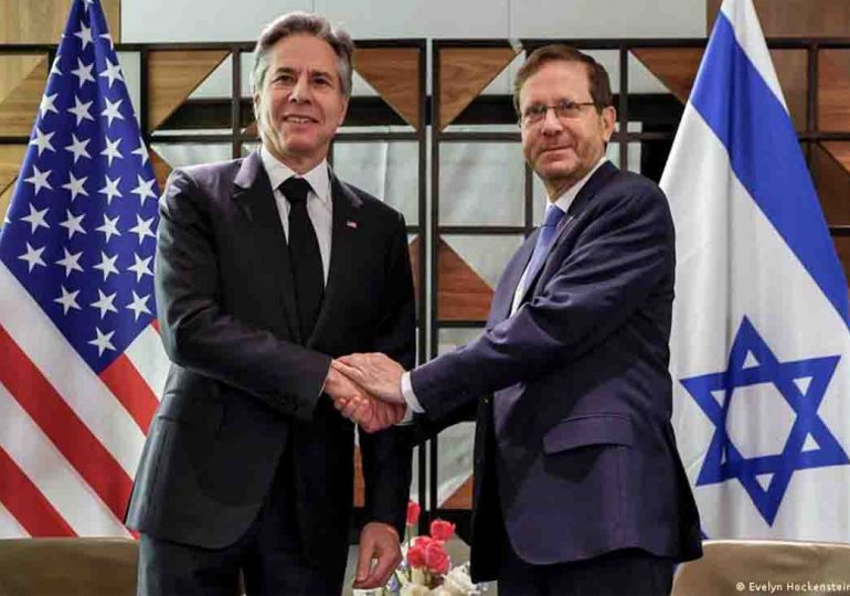 Blinken se reúne con los principales dirigentes israelíes