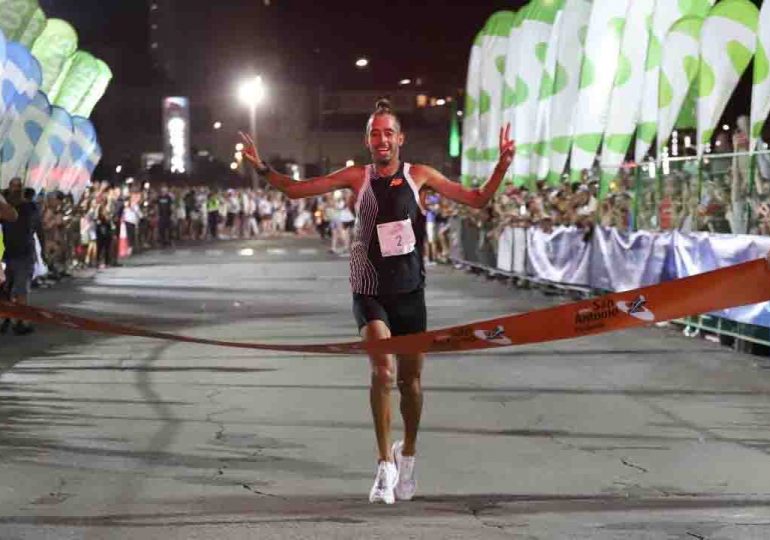 Martín Cuestas y Lorena Sosa se coronaron en la Doble San Antonio