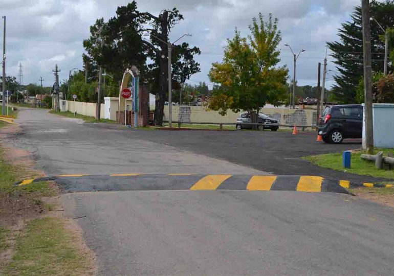 Accidente en el Parque Zorrilla de Pan de Azúcar | conductor sufre ataque de epilepsia y choca contra el estadio