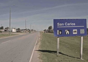 Rescataron a dos jóvenes que eran arrastrados por la corriente en San Carlos