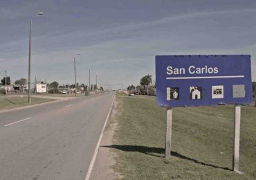 Rescataron a dos jóvenes que eran arrastrados por la corriente en San Carlos