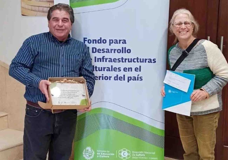 Casa de la Cultura de Piriápolis recibe fondos para mejorar su curso de cerámica