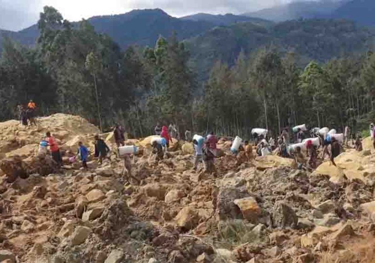 Papúa Nueva Guinea reporta 2.000 personas sepultadas en alud