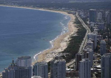 Investigan presunto intento de autoeliminación en edificio de Playa Brava