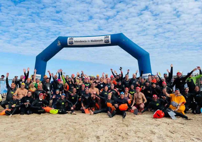 Más de 100 nadadores participaron en la tercera etapa del Torneo Uruguayo de NAF