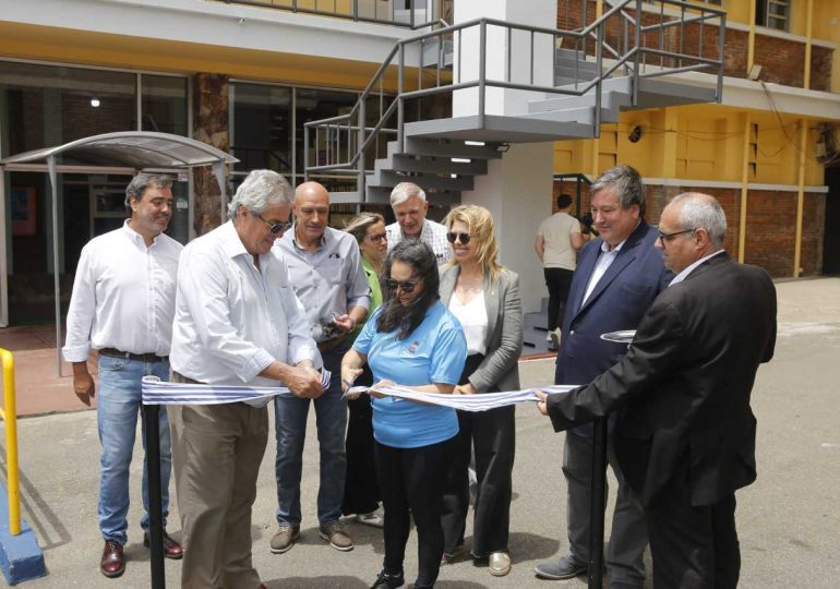 Maldonado inaugura modernas instalaciones deportivas en el Estadio Domingo Burgueño Miguel