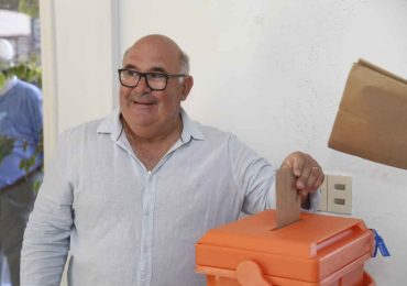 Balotaje 2024 | Miguel Abella elogia el civismo uruguayo y su proceso electoral