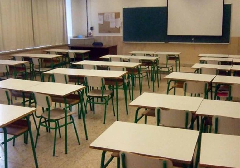 Secundaria asigna el 73 % de las horas docentes para el año lectivo 2025