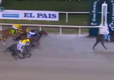 Un caballo argentino ganó el Gran Premio José Pedro Ramírez