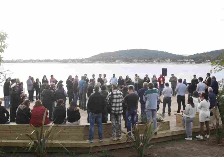 Antía inauguró mirador en Punta Colorada y destacó la recuperación de la costa