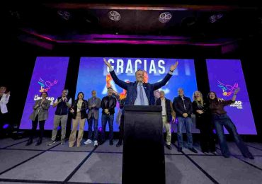 Adorni se impuso en las elecciones porteñas seguido de cerca por Santoro, y el PRO quedó en un lejano tercer lugar