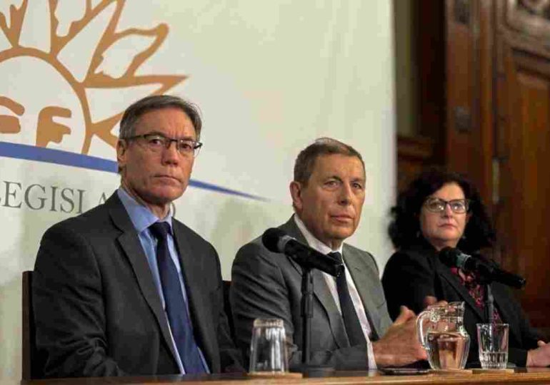 Gobierno entregó al Parlamento proyecto de Rendición de Cuentas