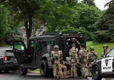 Estados Unidos: asesinan a legisladora y su esposo en su casa