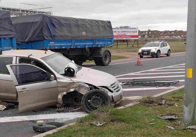 Conductor falleció tras perder el conocimiento y chocar en la Ruta 101