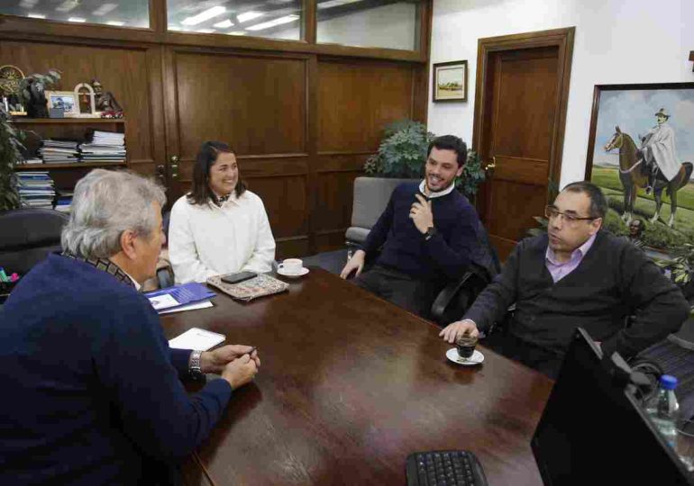 Antía y Menoni definieron solución para el Pabellón de las Rosas