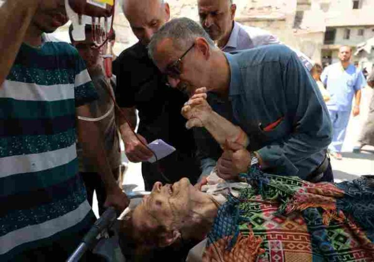 Israel bombardea la única iglesia católica de Gaza
