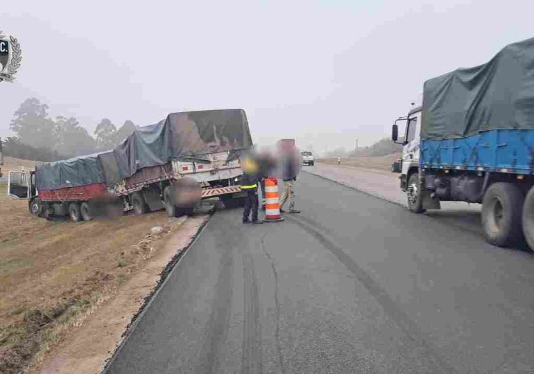 Despiste de camión sin lesionados en Ruta 5