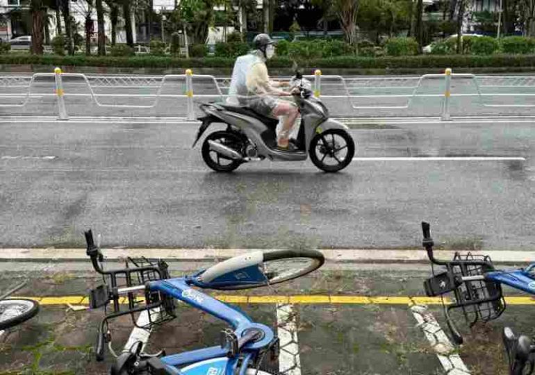Tormenta Wipha toca tierra en Vietnam y golpea Hanói