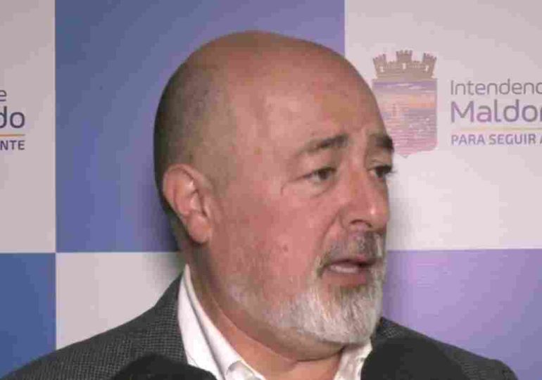 Silveira destacó el potencial turístico de la Zona Oeste y alertó por la aparición de petróleo en las costas