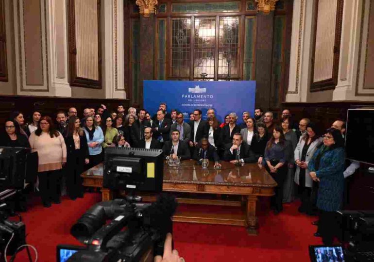 Con 50 votos en 99, el FA y Cabildo Abierto sostuvieron la cancelación del proyecto Neptuno
